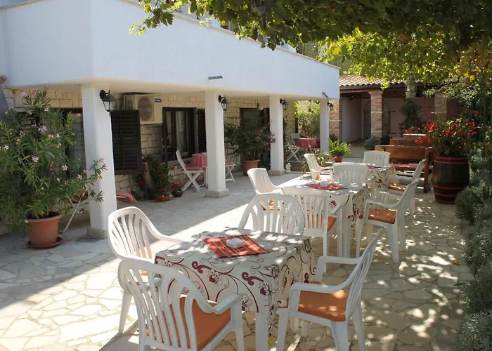 And With Parking Space - 6917 3*