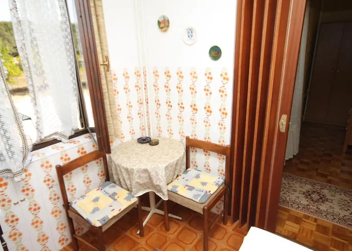 And With Parking Space - 6917 招待所 波雷奇