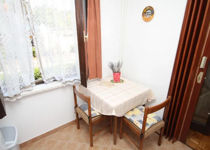 And With Parking Space - 6917 波雷奇