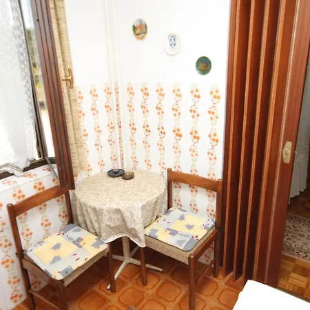 And With Parking Space - 6917 Affittacamere Porec